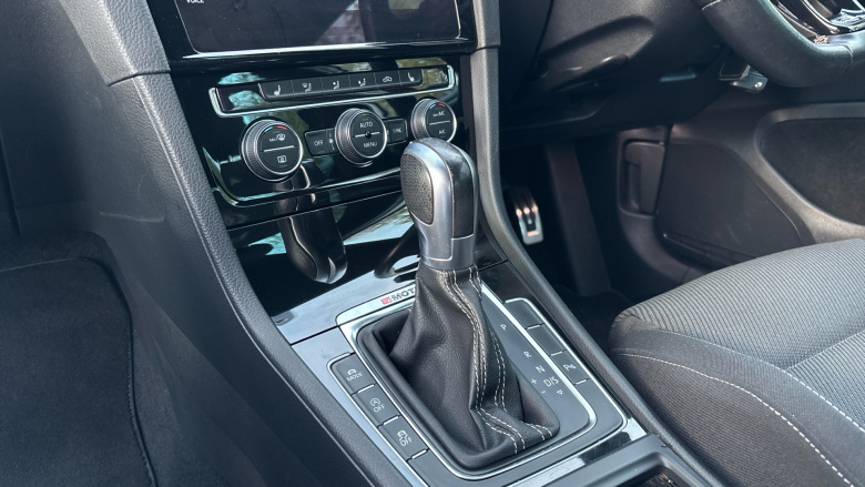 Volkswagen Golf 2.0 TSI 300 R 5dr 4MOTION DSG Petrol Hatchback